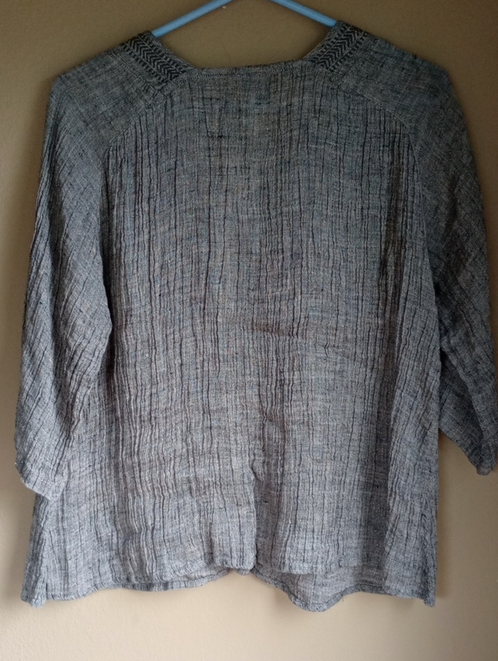 Poetry Linen V Neck Embroidered Textured Top Gray Minimalist Size 8 - Picture 8 of 8